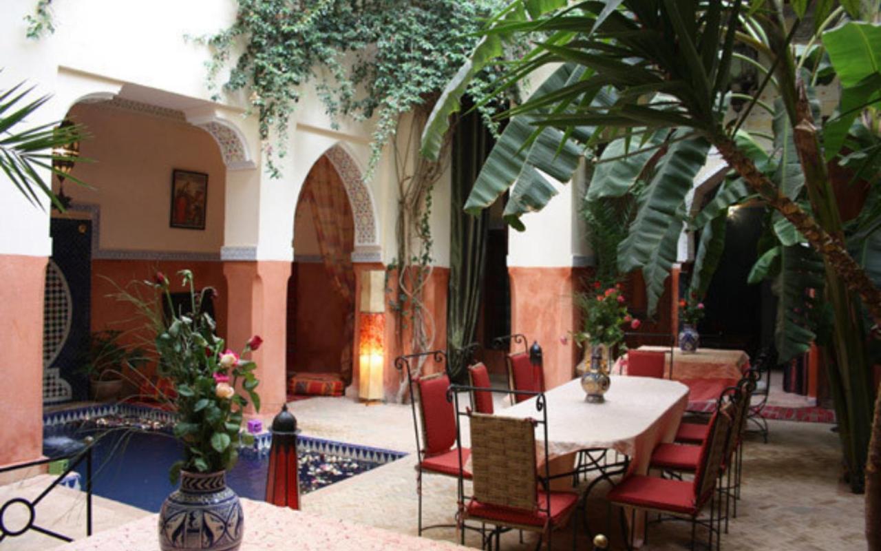 Riad Le Dromadaire Bleu By Weekome Marrakesh Exterior photo