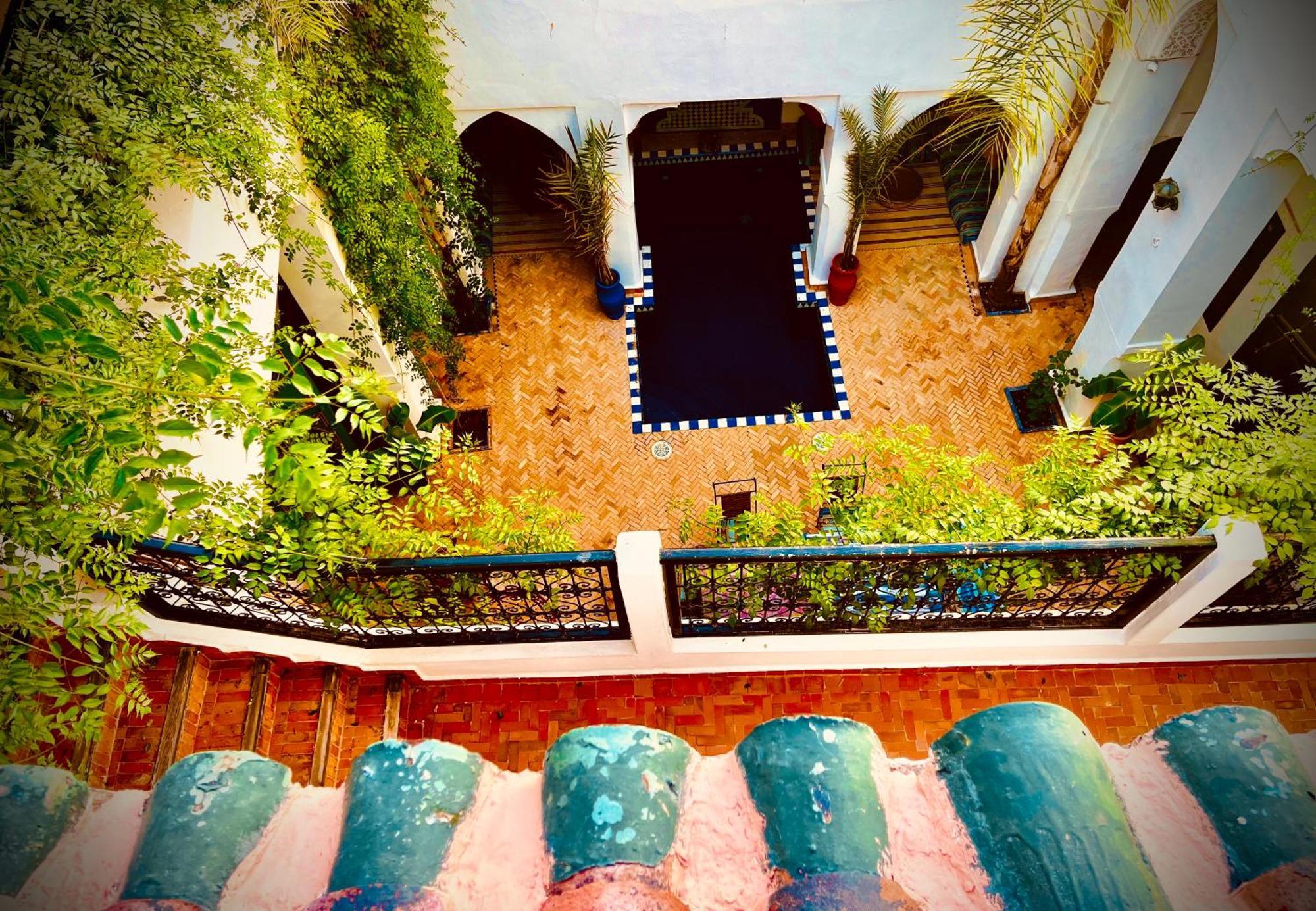 Riad Le Dromadaire Bleu By Weekome Marrakesh Exterior photo