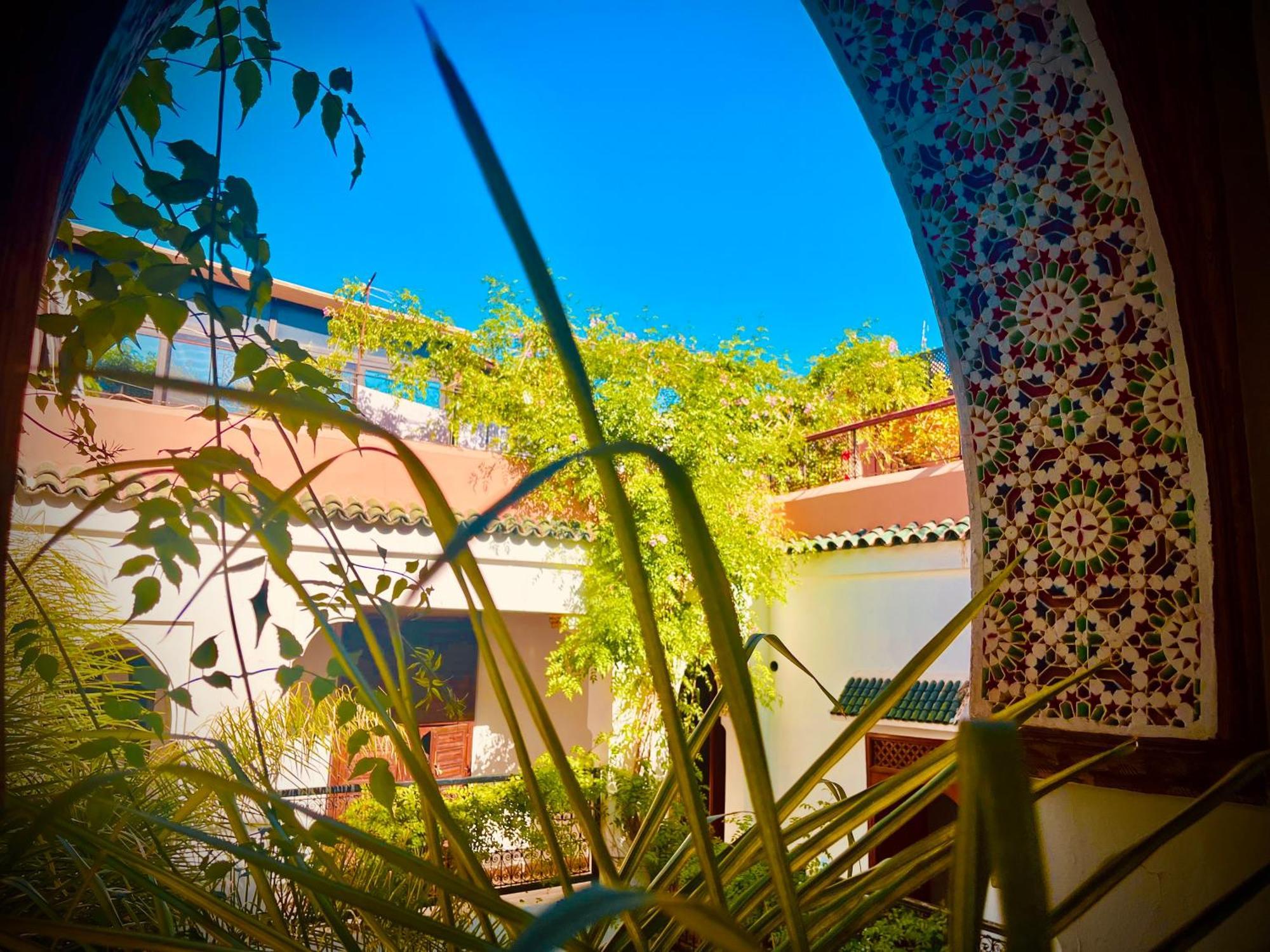 Riad Le Dromadaire Bleu By Weekome Marrakesh Exterior photo