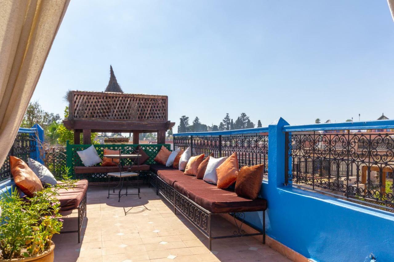 Riad Le Dromadaire Bleu By Weekome Marrakesh Exterior photo