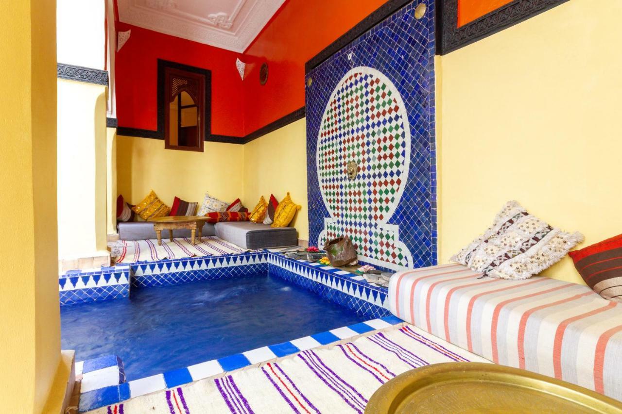 Riad Le Dromadaire Bleu By Weekome Marrakesh Exterior photo